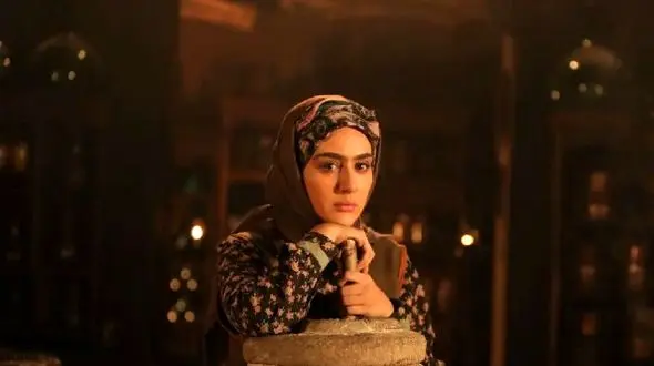 عکس| سفر در زمان؛ «گلنار» سریال گیلدخت در دوران خردسالی؛ دهه 70