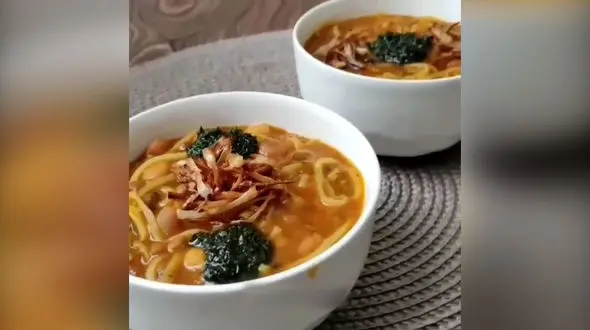 با آش آلو در زمستان گرم شوید + فیلم