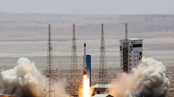 رکوردشکنی های جدید در پرتاب ماهواره بر سیمرغ ایران + فیلم و عکس