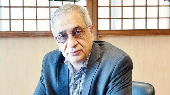 طهماسب مظاهری : احمدی‌نژاد می‌گفت دلار نباید به هزار تومان برسد