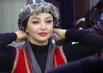 استایل متفاوت مه‌لقا باقری با لباس قرمز در فضای مجازی جنجال به پا کرد /عشق جوشد بحر را مانند دیگ...