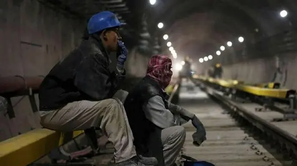 ارزیابی وضعیت معیشت کارگران و بازنشستگان در  دیدار با رییس‌جمهور /  لزوم اجرای همسان‌سازی حقوق بازنشستگان

