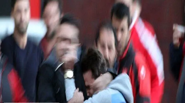 درگیری خونین میان 6 سرنشین نیسان با دو موتورسوار / جوانی کشته و 2 تن مجروح شدند