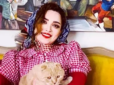 عکس ها / چیدمان فوق لوکس خانه رویایی بهنوش طباطبایی با دکوراسیون منحصربفردش/ لذت چایی خوردن روی این مبلمان با منظره ای چشم نواز در قلب تهران