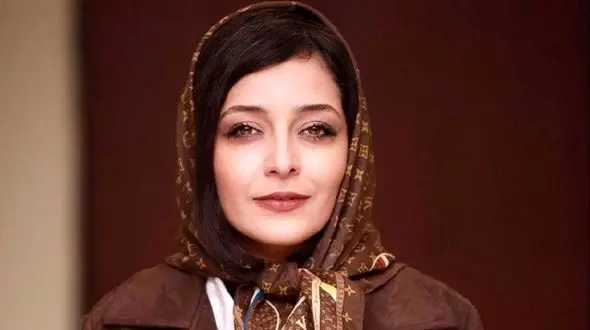 ساره بیات در استادیوم‌ فوتبال منقلب شد ؟! + عکس