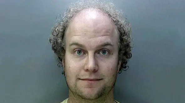 دستگیری بی شرم ترین پسر دانشجو / او با 40 دختر همخوابی کرده است  + عکس 