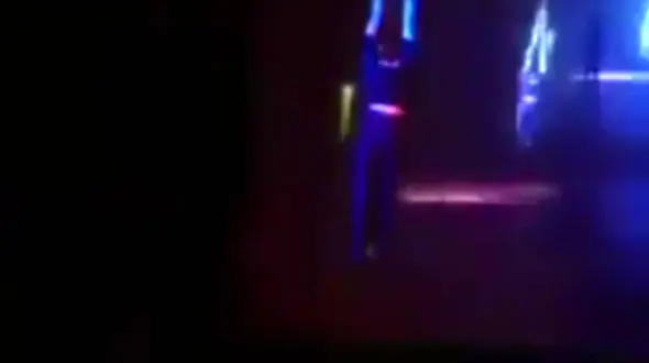 سقوط دلهره آور آکروبات باز اصفهانی هنگام اجرای نمایش+فیلم