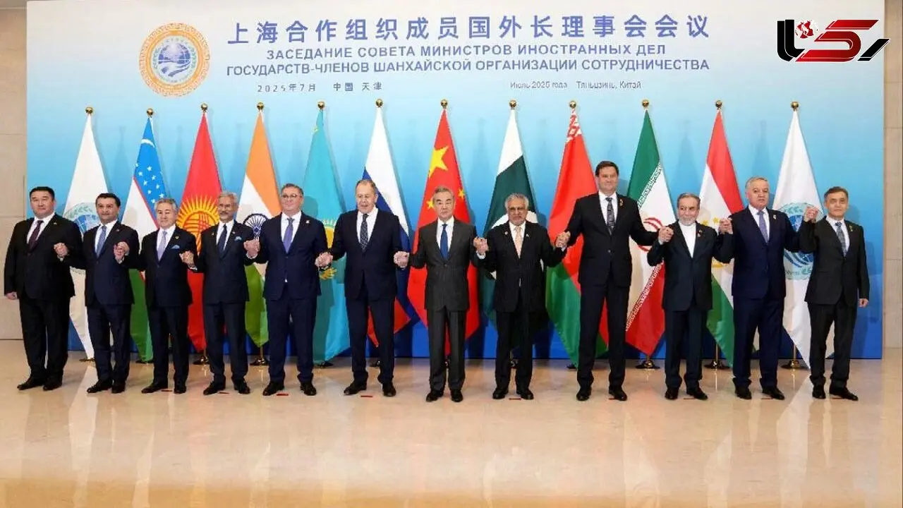 Western Concerns over Russia-China-Iran Triangle at Shanghai Meeting; Trump Alarmed by Members’ Economic and Political Influence; Putin and Pezeshkian Headline SCO News