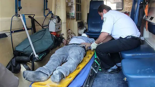 سقوط 7 طبقه ای بالابر حمل مصالح دو مصدوم بر جای گذاشت 