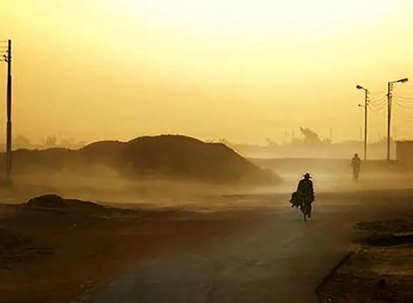 دشت آزادگان در خوزستان وارد وضعیت قهوه ای شد! / نشانه‌ فروپاشی سیاست‌های محیط‌زیستی در جنوب ایران / زندگی در وضعیت اضطرار دائمی