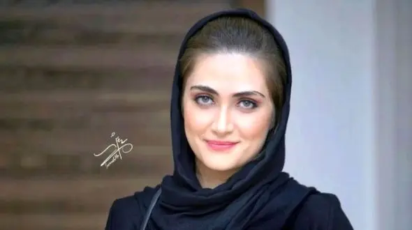 تیپ خانمانه و تک الناز ملک مورد توجه قرار گرفت