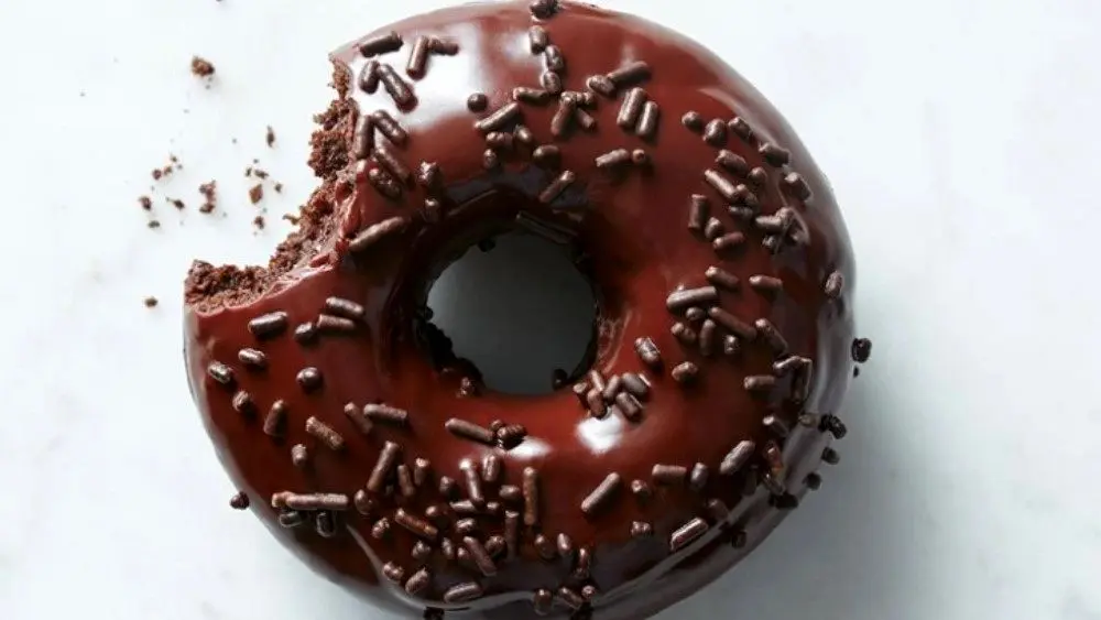 فیلم دستور آشپزی دونات کاکائویی خوشمزه و لذیذ