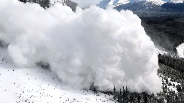 کشف جسد 3 مرد در ارتفاعات زردکوه / انتقال اجساد به اندیکای خوزستان