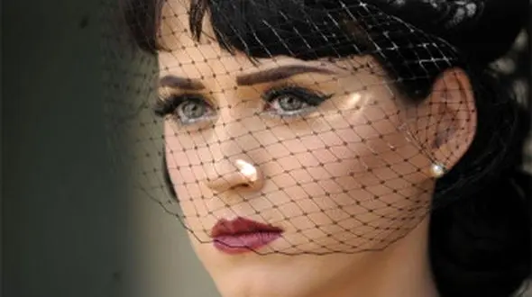 این 7 سلبریتی زن با عمل جراحی دنیا را تسخیر کردند + سرنوشت های باورنکردنی