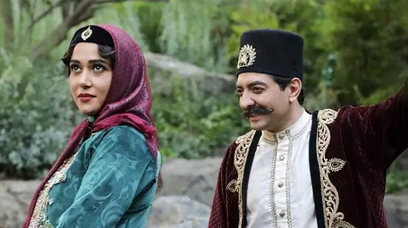 سکانسی فوق العاده و ماندگار از اولین دیدار بهرام رادان، ناصرالدین شاه سریال جیران با پریناز ایزدیار دختر روستایی+ویدیو