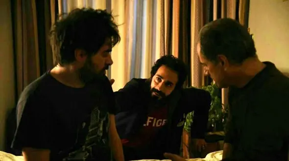 تصاویری دیدنی و متفاوت از شهاب حسینی در پشت صحنه فیلم برادرم خسرو+ فیلم