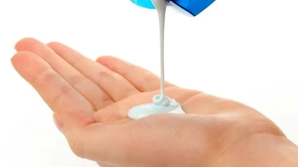 راز موهای زیبا با رعایت این 6 راهکار هنگام شامپوی موی سر