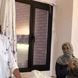 فیلم/ آواز شاد؛ پزشک برای پیرزن بیمار آهنگ میخونه و از ذوقش دست میزنه خدای احساس
