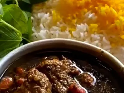 تهیه قرمه سبزی / فیلم