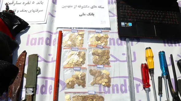 گفتگو با سارقان صندوق امانات بانک ملی/ با اموال سرقتی چه کردند؟ + فیلم و عکس