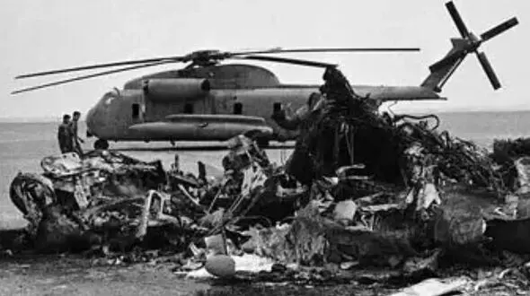 شکست فاجعه‌بار عملیات آزادسازی گروگان‌ها در طبس
