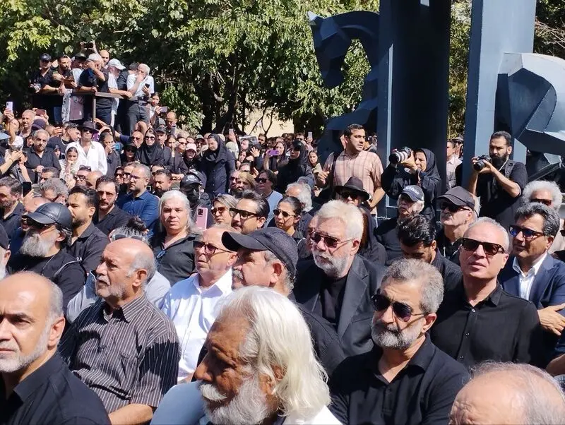 اکبر عبدی