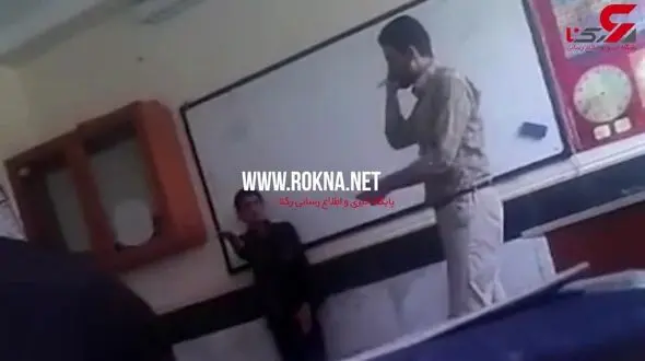 حبس و تهدید 2 دانش آموز توسط مسئولان مدرسه ای در ملارد / فیلم کتک خوردن آنها منتشر شد