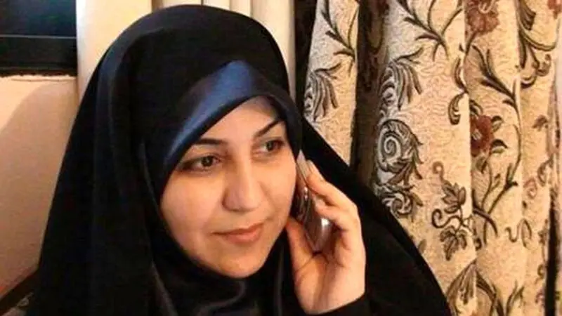 طاهره قیومی سردبیر و تهیه‌کننده در برنامه‌های سیاسی و خبری صداوسیما - مدیر مرکز ارتباطات و اطلاعات و تبلیغات ریاست جمهوری در دولت حسن روحانی