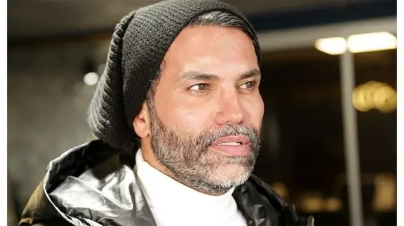 فیلم/ چالش عاشقانه علیرضا نیکبخت با نیمه گمشده‌اش: همسرم رو در مراسم تولد سورپرایز کردم و نامزد کردیم همه در جریان بودند به جز عروس خانوم