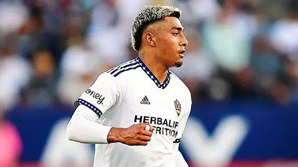 تلاش بارسلونا برای خرید ستاره لس آنجلس گلکسی