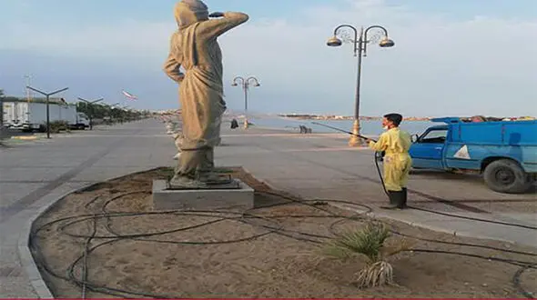 شستشو المان ها و مبلمان شهری ساحل بوشهر + عکس