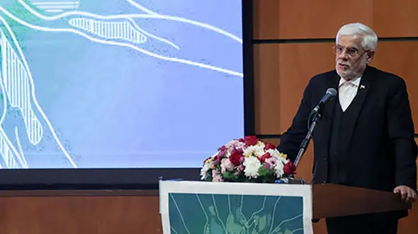  عارف: با اینترنت طبقاتی مخالفیم/ دسترسی‌ها باید بدون تبعیض باشد