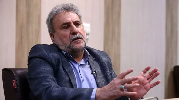 پیروز انتخابات آینده آرای خاکستری خواهد بود/ سیاستمداران مردم را با مشکلات شان تنها گذاشتند