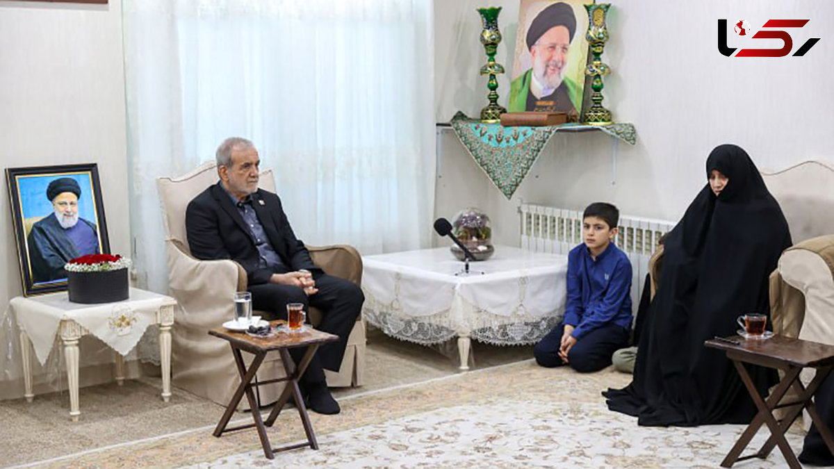 دنبال مسخره کردن پزشکیان و بردن آبرو این و آن هستید / توصیه های رهبری به انقلابی ها برایتان کشک است!