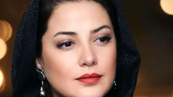 زیباترین عکس طناز طباطبایی در مجارستان ! / طلای یاغی واقعا طلا شد !