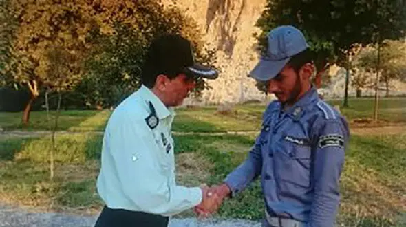نجات جان کودک غرق شده در بیستون
