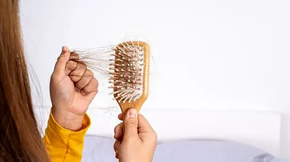 میزان ریزش مو تا چه حد طبیعی است؟