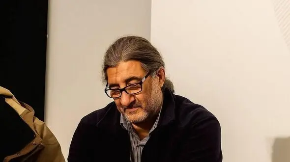 فیلم رکنا از ساختمان ارکیده محل شهادت شهید مینوچهر دانشمند هسته ای در شهرآرا