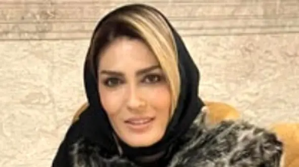 فیلم / الهه منصوریان: پسری که عاشقش بودم دلمو شکست الان التماس میکنه  ازدواج کنیم عمرا قبول کنم /  الان شوهر ندارو و خیالم راحته .... 