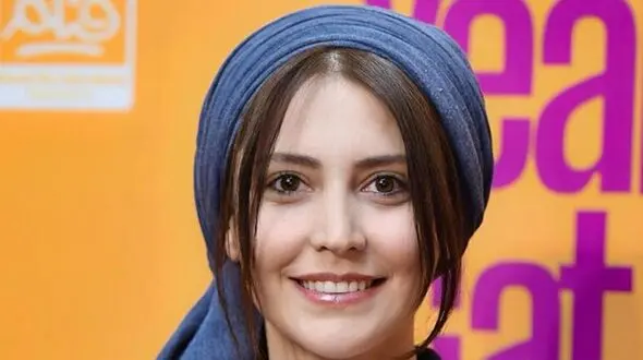 فیلم آواز باشکوه شبنم قربانی بازیگر طوبی با آهنگ محمد اصفهانی ! / تابه شوقت شعله ور شد + موزیک ویدئو