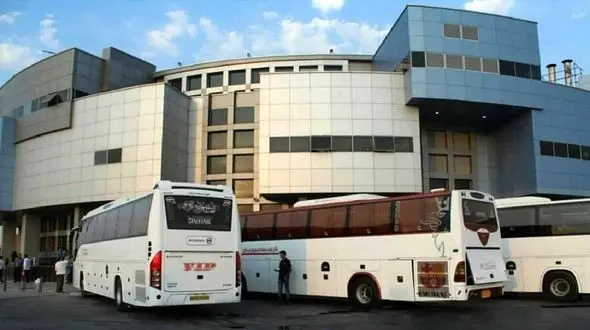 15 هزار شاگرد اتوبوس بیمه نیستند /دستمزد ماهیانه شاگردان اتوبوس ها؛ حداکثر 5 میلیون تومان