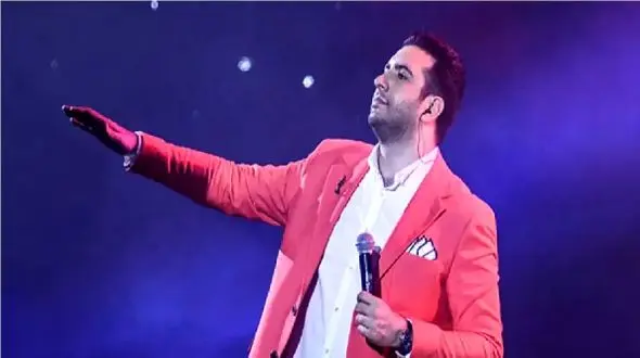 آواز شاد/ مرده تو کنسرت حاجیلی دیگه نمیتونه خودشو کنترل کنه اون وسط رقصید