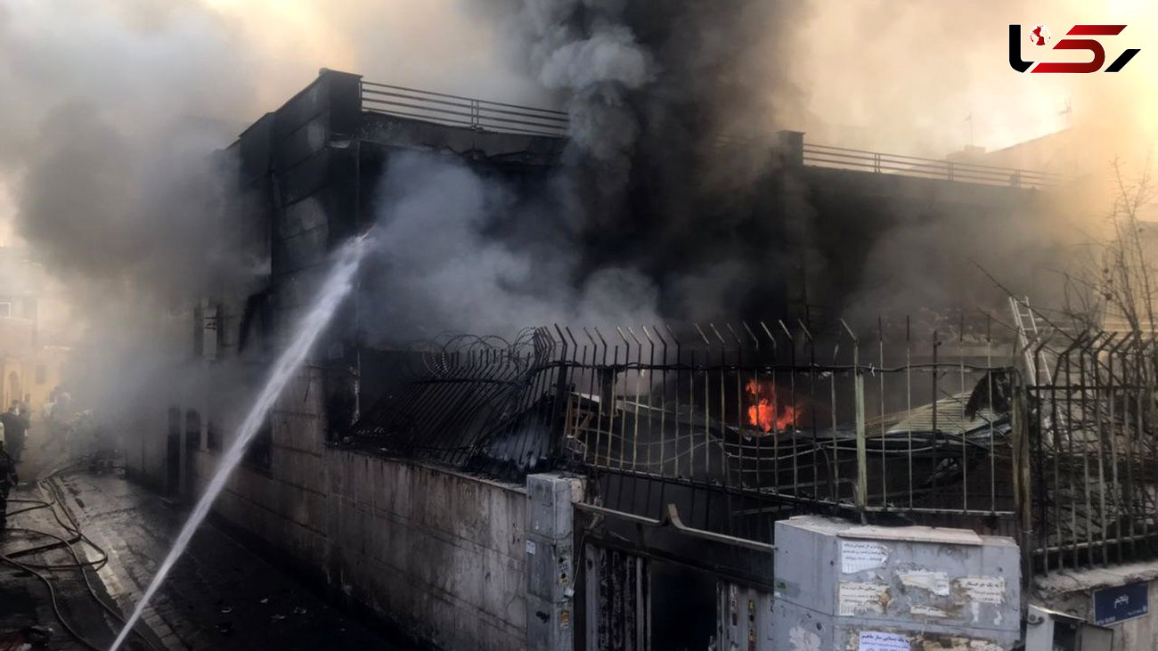آتش‌سوزی بزرگ در خیابان خیام  تهان ! + عکس های شوک آور و فیلم