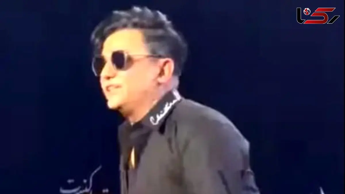 آواز پر طمطراق؛ اجرای بدون میکروفون ابراهیم زاده که برا تنظیم صداش کش و قوس میده کمرش