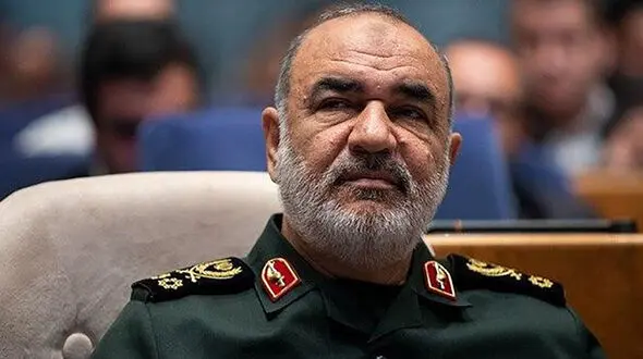 سرلشکر سلامی: اگر حاج‌‎قاسم نبود، کرونا زودتر به ما حمله کرده بود