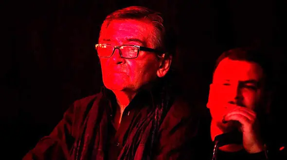 سیاهپوشی رضا رویگری در هیئت سید مجید بنی فاطمه + عکس