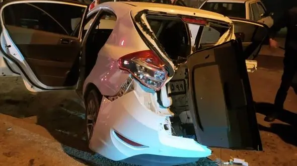 سرنشینان برلیانس جان سالم به در بردند/به همراه عکس های ماشین مچاله شده