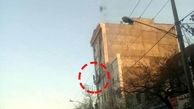 عکس لحظه خودکشی مرد مشهدی در خیابان عبادی  + جزییات