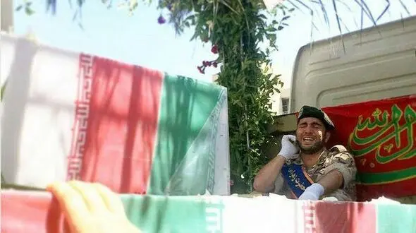 3 تصویر زیبا از تشییع پیکر شهدای حمله تروریستی مجلس /  عکسی که اشک همه را در آورد