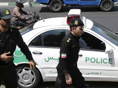 تعقیب‌وگریز هالیوودی در تهران / پلیس با شلیک لاستیک پژو ۴۰۵ را از حرکت انداخت